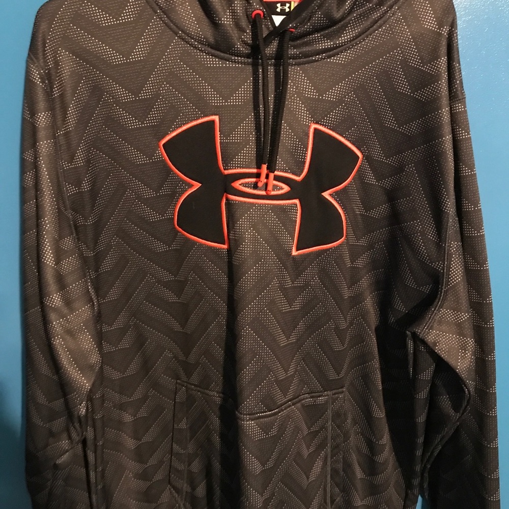 Under Armour XL Men’s Sweatshirt
